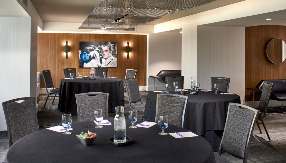 kimpton-beverly-hills-california-hotel-palomar-los-angeles-meeting-space-business-sundance-room-rounds-setup